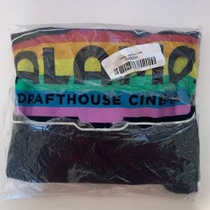 Alamo Drafthouse Cinemas T-shirt in Fitted Black (Large)